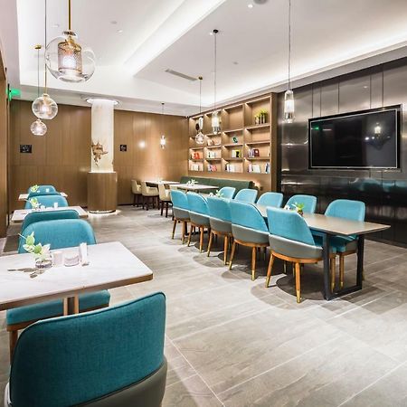 Atour Hotel Цзинань Экстерьер фото