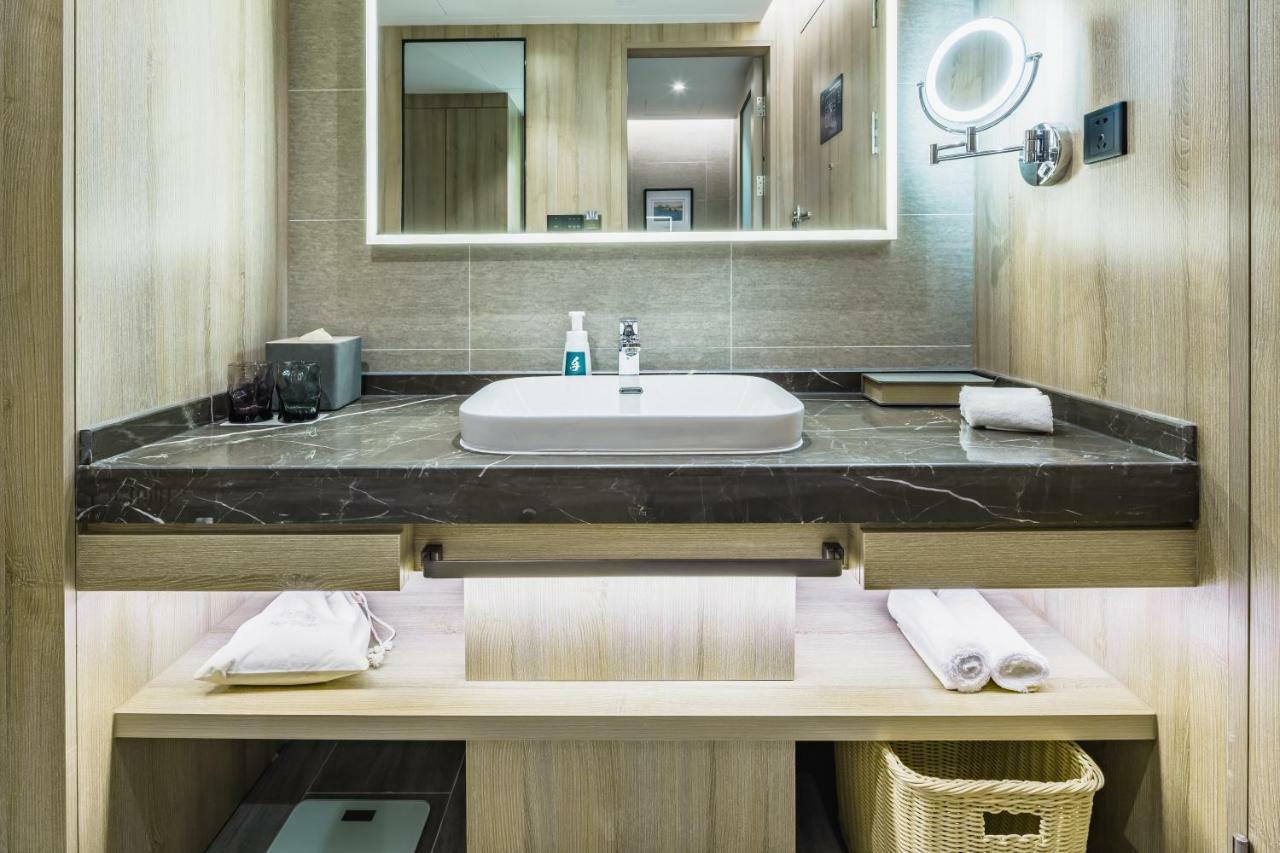 Atour Hotel Цзинань Экстерьер фото